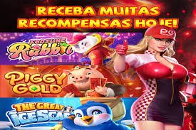 লাইভ ক্যাসিনো বিনোদনে সবুজ আলোয় টেবিল দৃশ্য